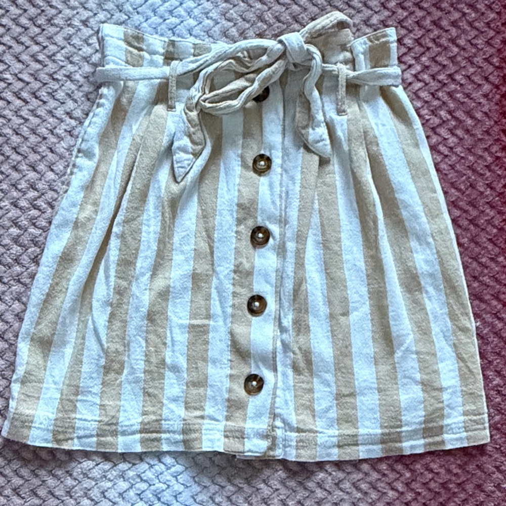 Hollister Cream & Tan Striped Button-Front Mini Skirt